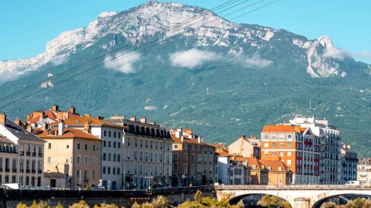 Viaggi in camper in Francia a grenoble